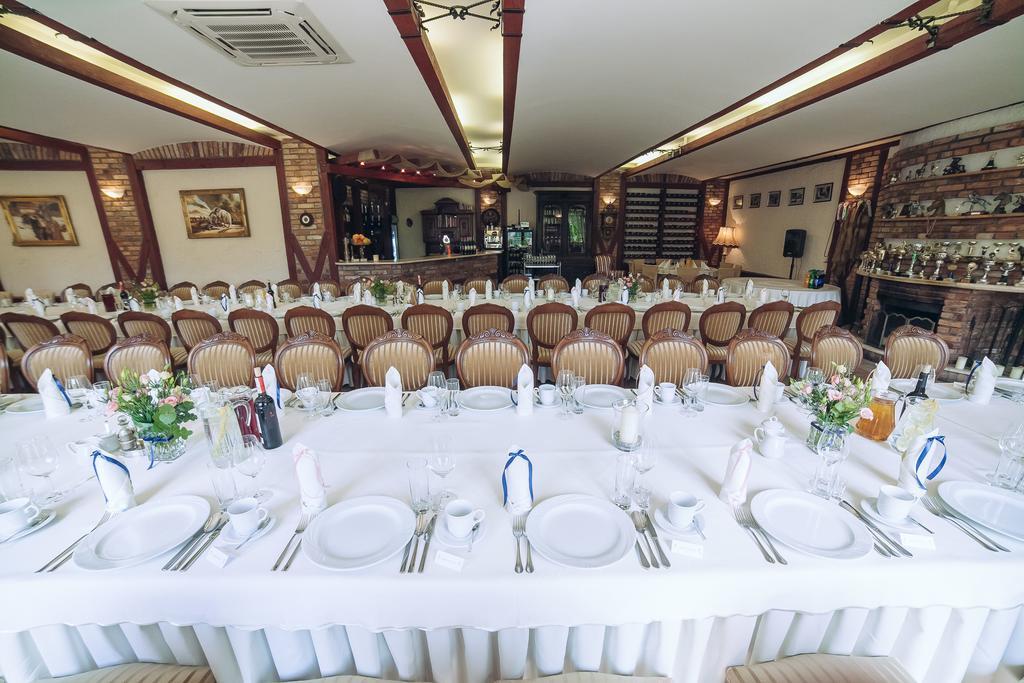 Hubertus Aparthotel & Restaurant & Horse Club Starogard Gdański Exteriér fotografie