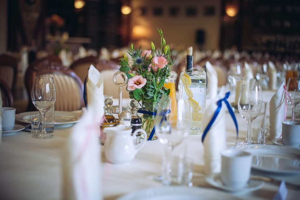 Hubertus Aparthotel & Restaurant & Horse Club Starogard Gdański Pokoj fotografie
