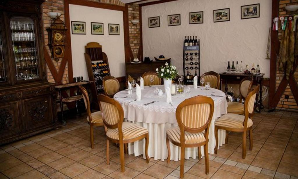 Hubertus Aparthotel & Restaurant & Horse Club Starogard Gdański Exteriér fotografie