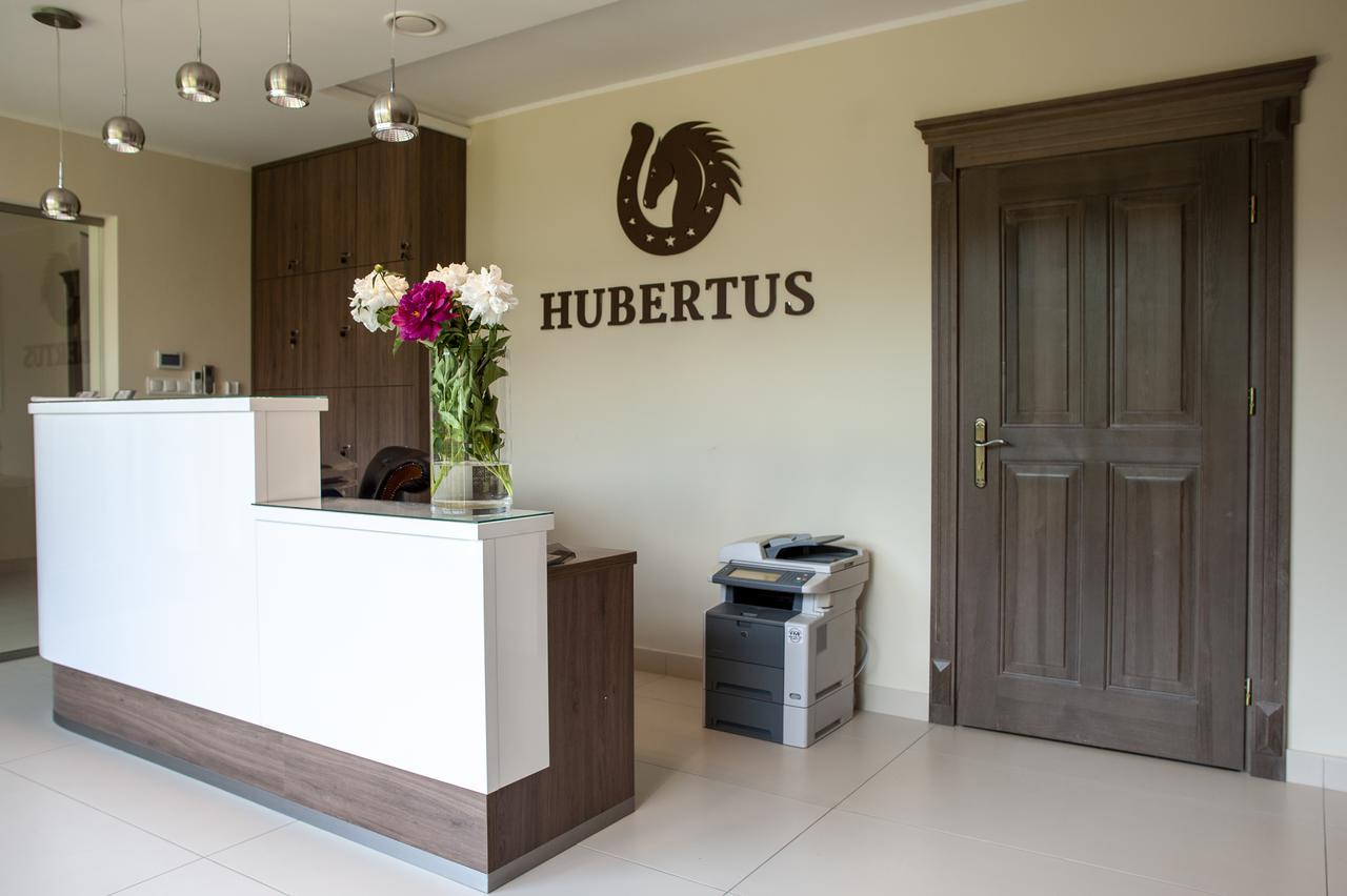 Hubertus Aparthotel & Restaurant & Horse Club Starogard Gdański Exteriér fotografie