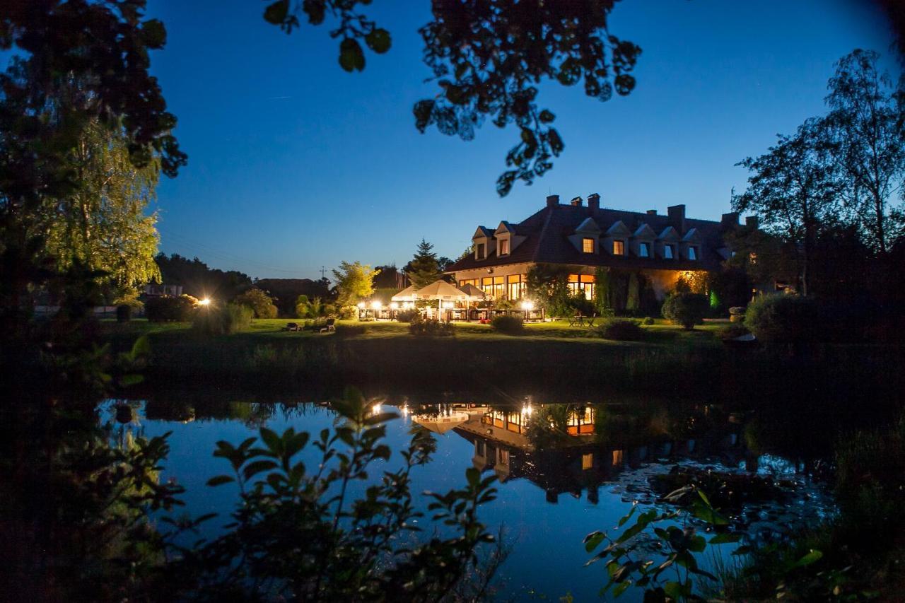 Hubertus Aparthotel & Restaurant & Horse Club Starogard Gdański Exteriér fotografie